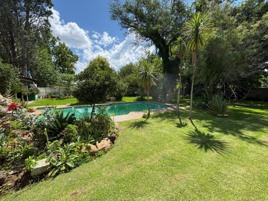 5 Bedroom Property for Sale in Parys Free State